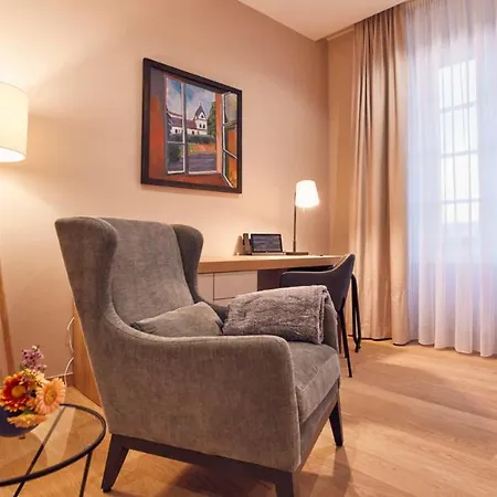 Seehotel 4*