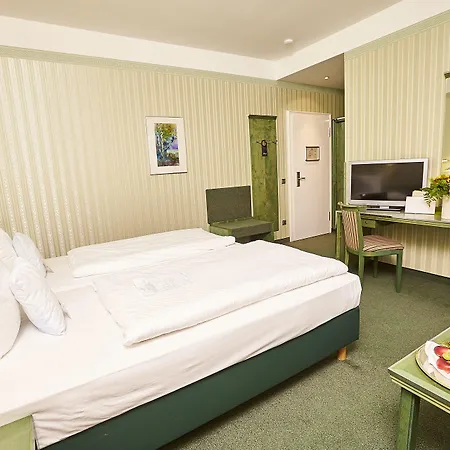 Ξενοδοχείο Seehotel 4*