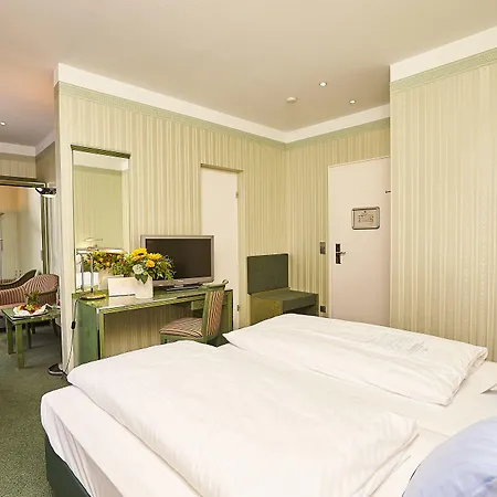 Ξενοδοχείο Seehotel 4*