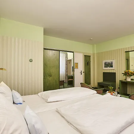 Seehotel 4*