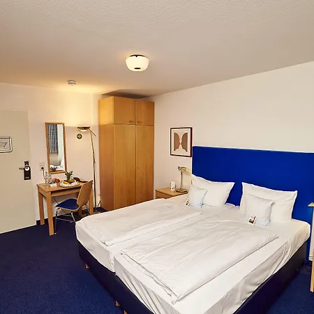 Ξενοδοχείο Seehotel 4*