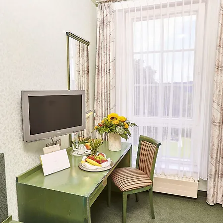 Hotel Seehotel 4*