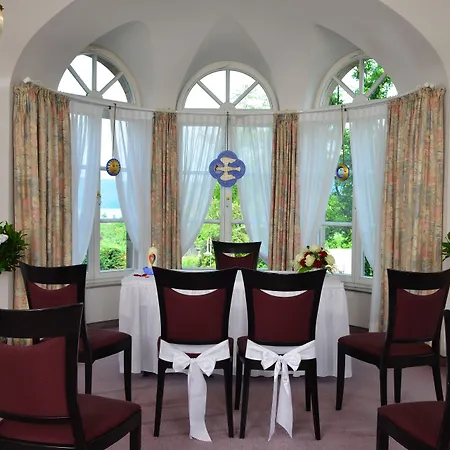 Seehotel Maria Laach