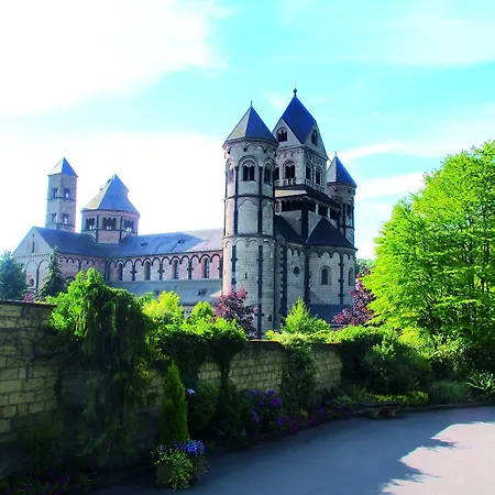 Ξενοδοχείο Seehotel 4*