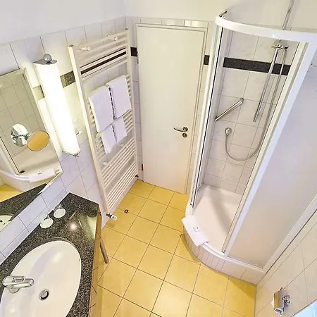 Seehotel Отель Мария-Лах